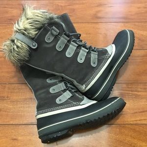 Sorel Joan of Arch snow boots